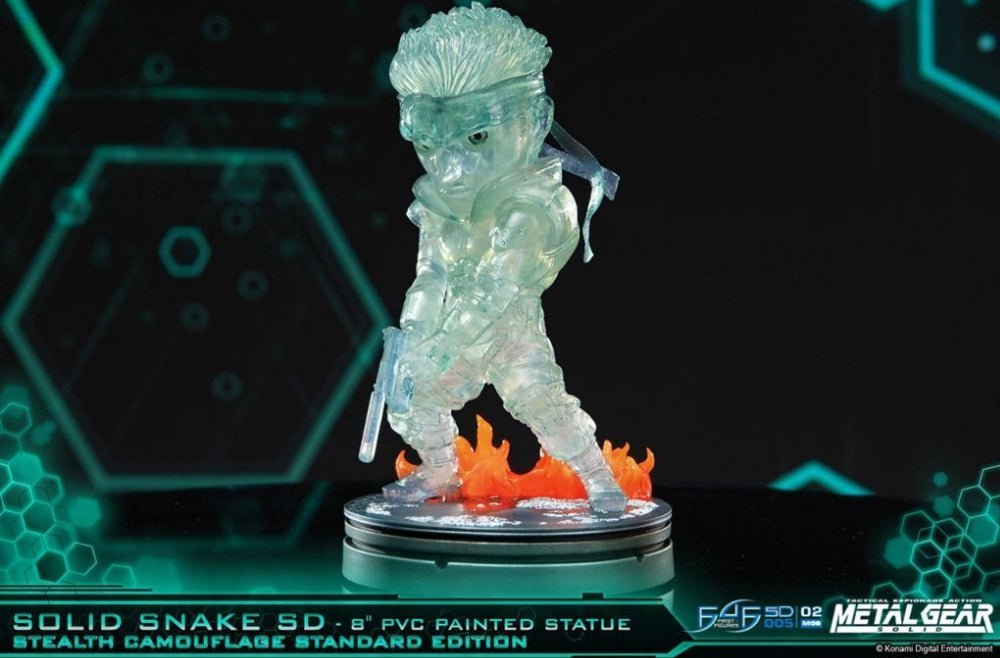 Snake Camo (Clear) - Metal Gear Solid Figure - GameOn.games